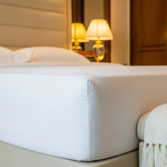 Egyptian cotton vs regular cotton comparison featuring luxury Egyptian cotton bedding by House of Vida UAE